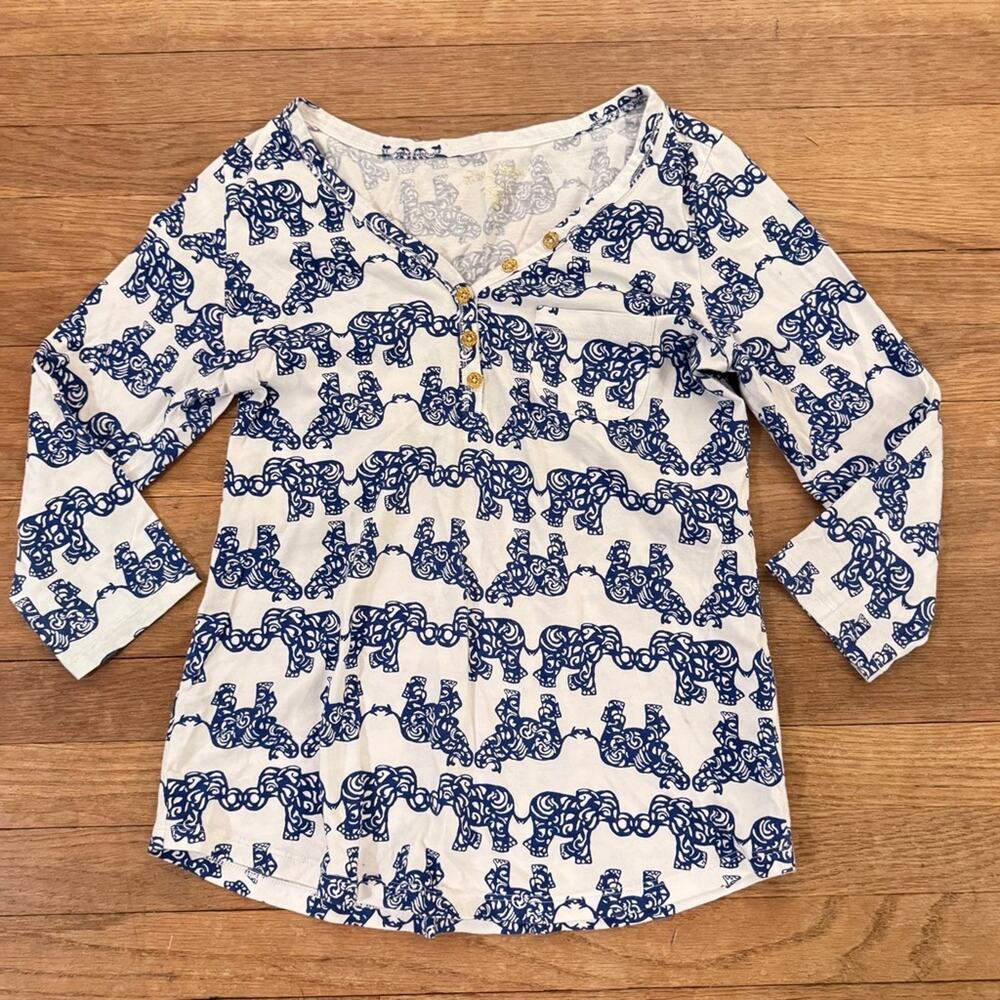 Lilly Pulitzer 100% Pima Cotton Elephant Brass Button Blouse Size Small S b73